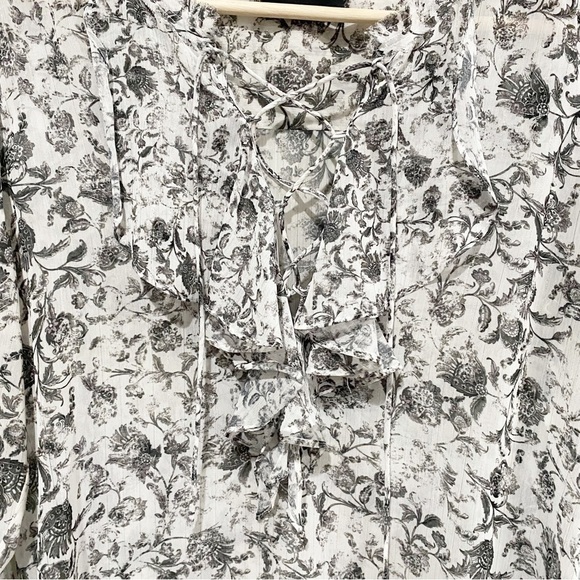 THE KOOPLES French Baroque Ruffled Floral-print Top In Black Size Medium - Picture 7 of 12